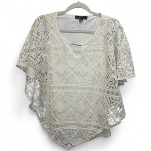 GNW Medium Ivory Crochet Lace Poncho Top Key Hole Neck Layered Tank Boho Airy